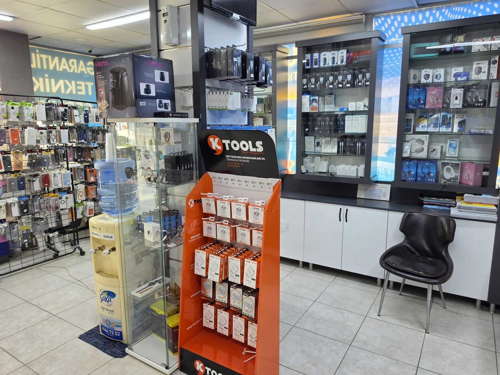 Meblay Bilişim şarj ürünleri ve teknoloji aksesuarları